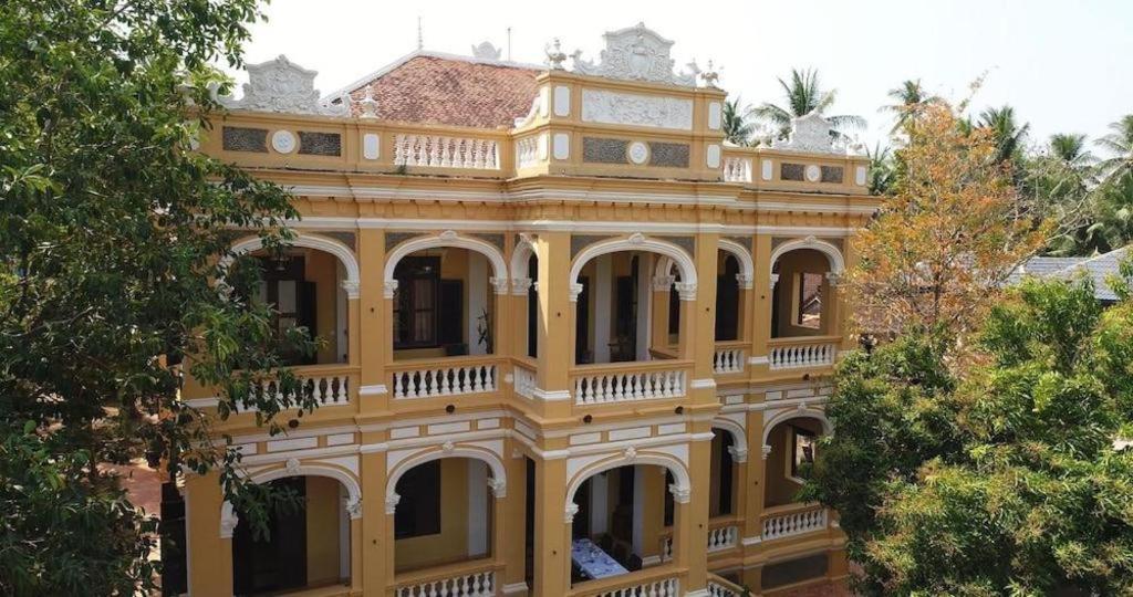 Hotel Le Relais De Chhlong Kratié Exterior foto