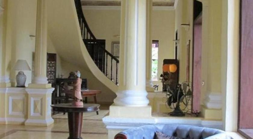 Hotel Le Relais De Chhlong Kratié Exterior foto