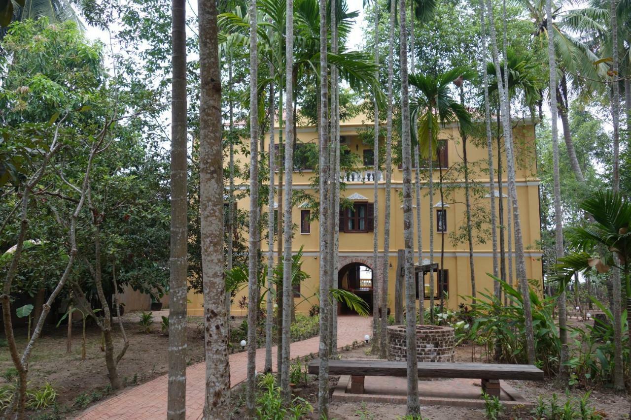 Hotel Le Relais De Chhlong Kratié Exterior foto